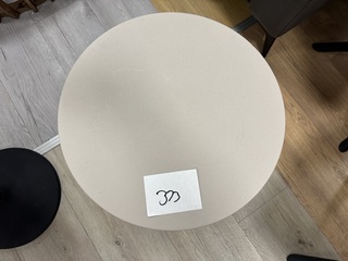 Set van 2 bijzettafels